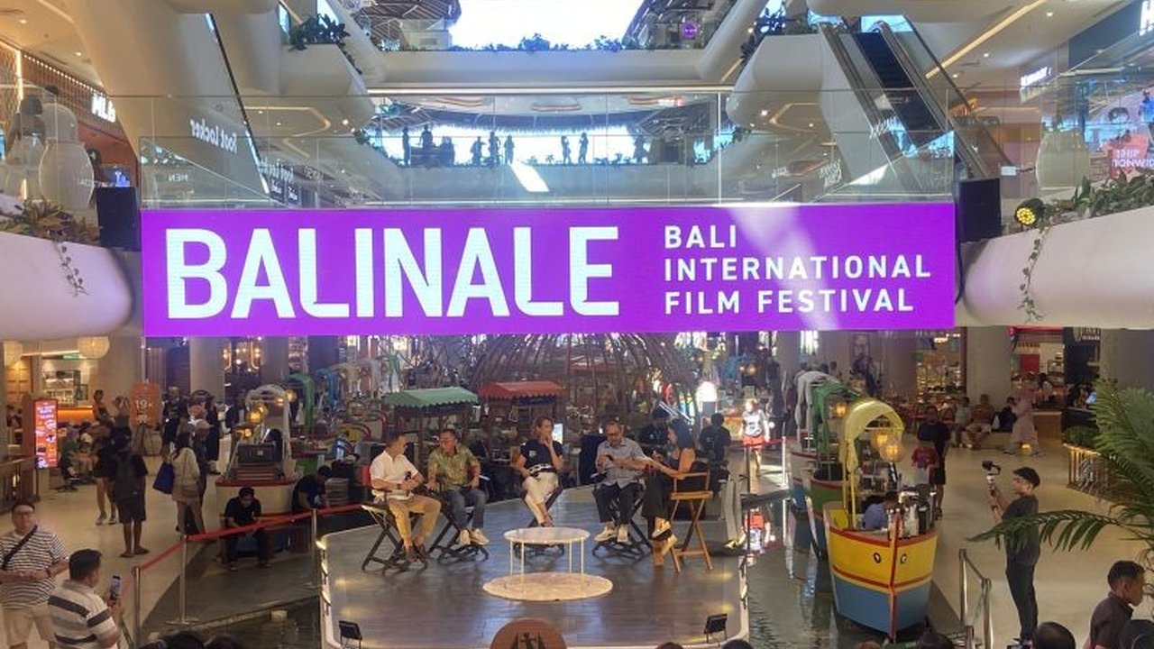 Festival Film Internasional Bali (Balinale) ke-18 pada Juni 2025 mendatang menargetkan 6.000-8.000 pengunjung, berharap mendongkrak pariwisata dan ekonomi kreatif Bali.