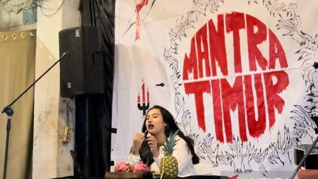 Alumni Seminari Pius XII, Sanpio Muda Jabodetabek, sukses gelar pementasan 'Mantra Timur' di Jakarta, tampilkan beragam karya seni kontemporer dari Indonesia Timur dan melawan stigma negatif.