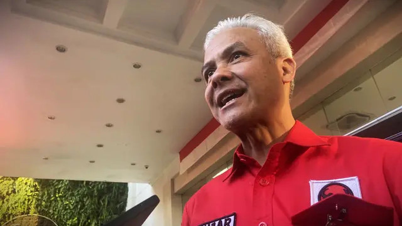 Ketua DPP PDI Perjuanan (PDIP) Bidang Pemerintahan dan Otonomi Daerah, Ganjar Pranowo  di Kantor DPP PDIP, Jalan Diponegoro, Jakarta Pusat, Senin (19/8/2024). (Foto: Liputan6.com/Muhammad Rad