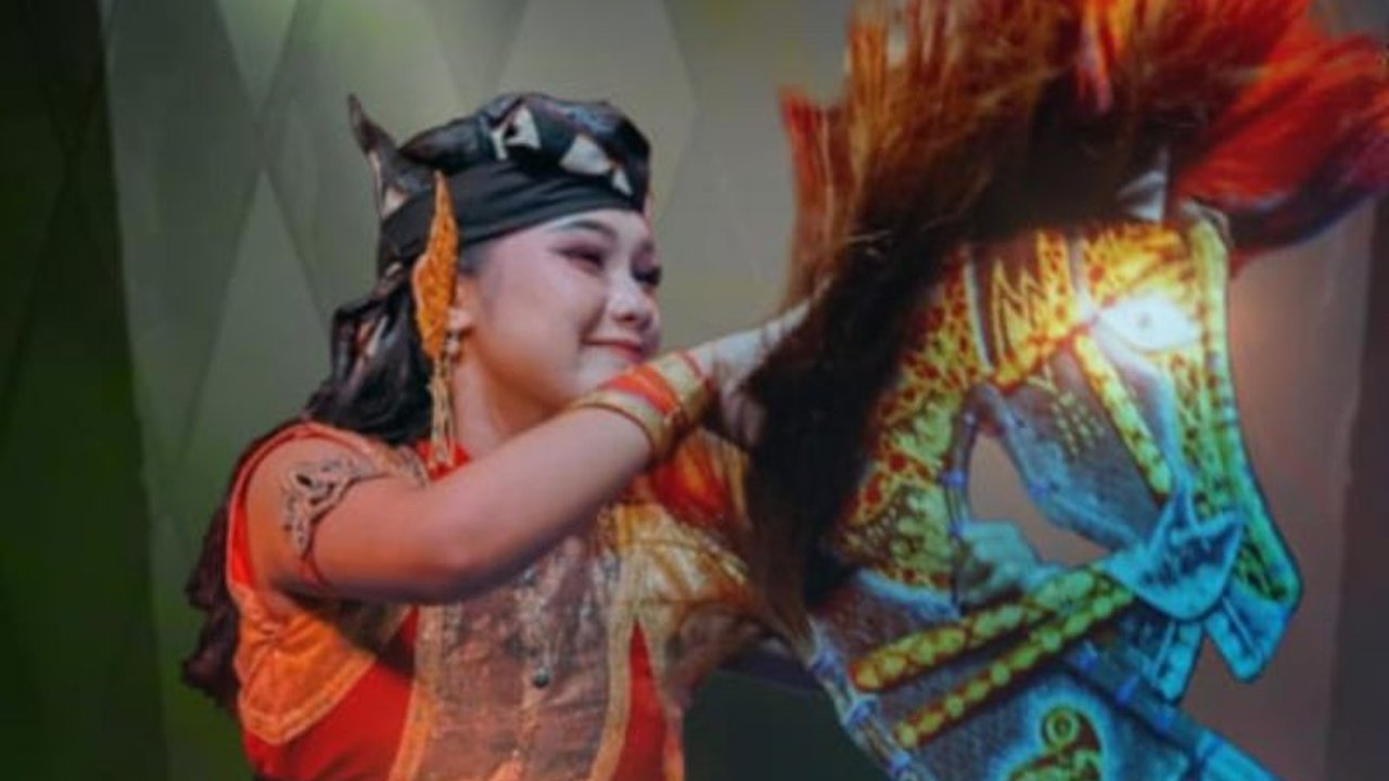 Ratusan seniman Temanggung gelar flashmob Jaran Kepang untuk mendukung seni Jaranan agar diakui UNESCO sebagai warisan budaya tak benda.