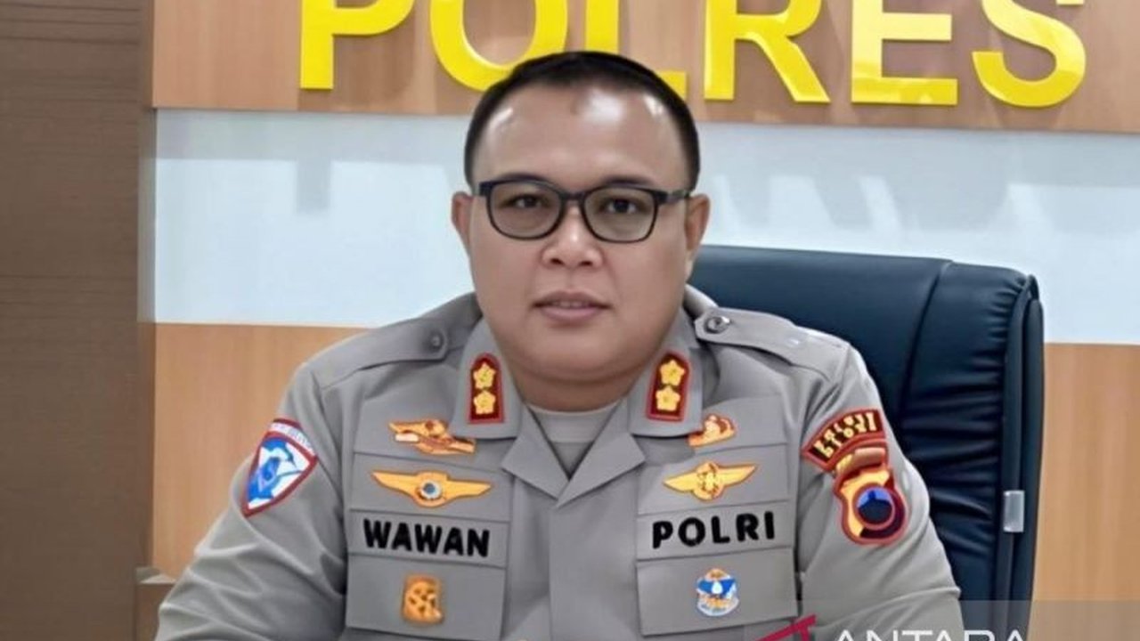 Polres Blora berhasil mengungkap 20 kasus tindak pidana, termasuk 7 kasus judi togel dan berbagai kejahatan lainnya, dengan total 40 tersangka dalam 100 hari terakhir.