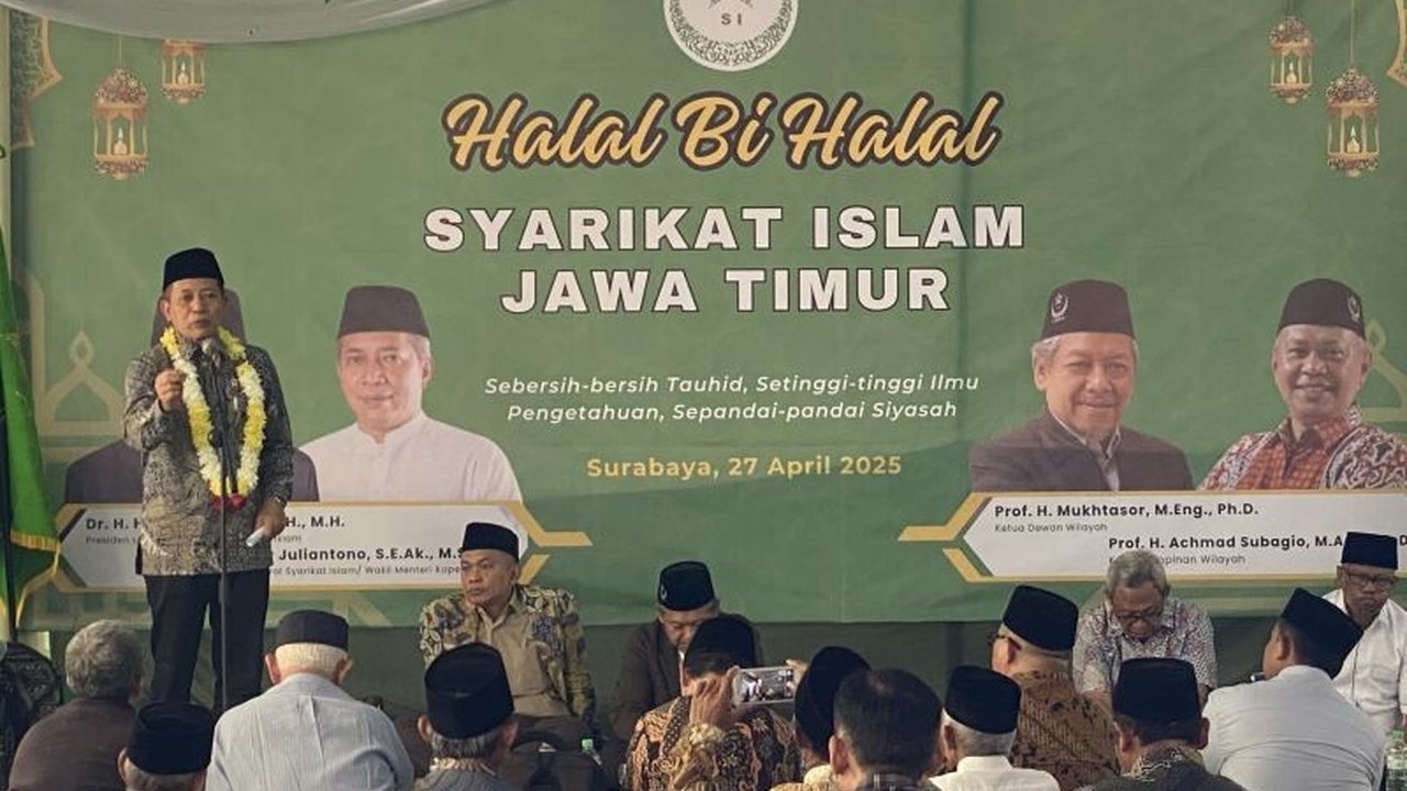 Sekjen Lajnah Tanfidziyah Syarikat Islam (SI) dan Wakil Menteri Koperasi, Ferry Juliantono, menegaskan hubungan erat antara semangat Syarikat Islam dan koperasi dalam membangun perekonomian Indonesia yang berkeadilan.