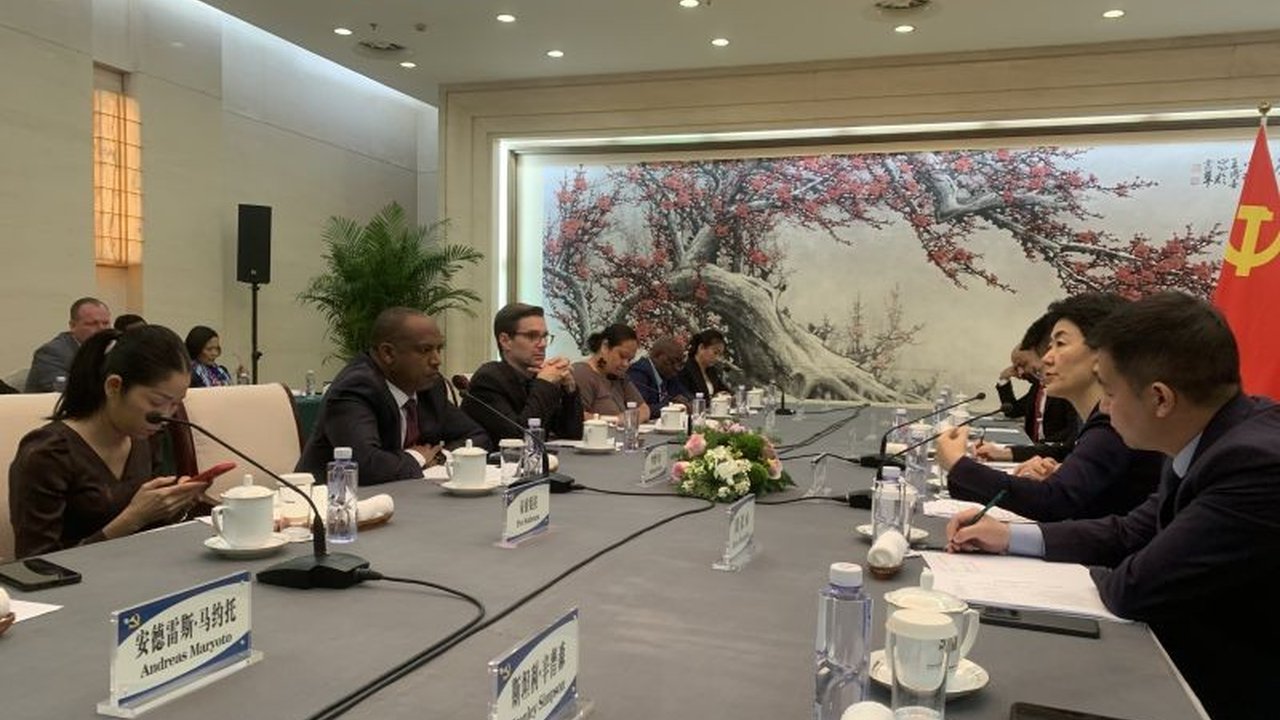 Wakil Menteri Departemen Internasional Partai Komunis China (CPC) bantah undangan jurnalis internasional ke Beijing sebagai propaganda, melainkan upaya meningkatkan komunikasi dan pemahaman.