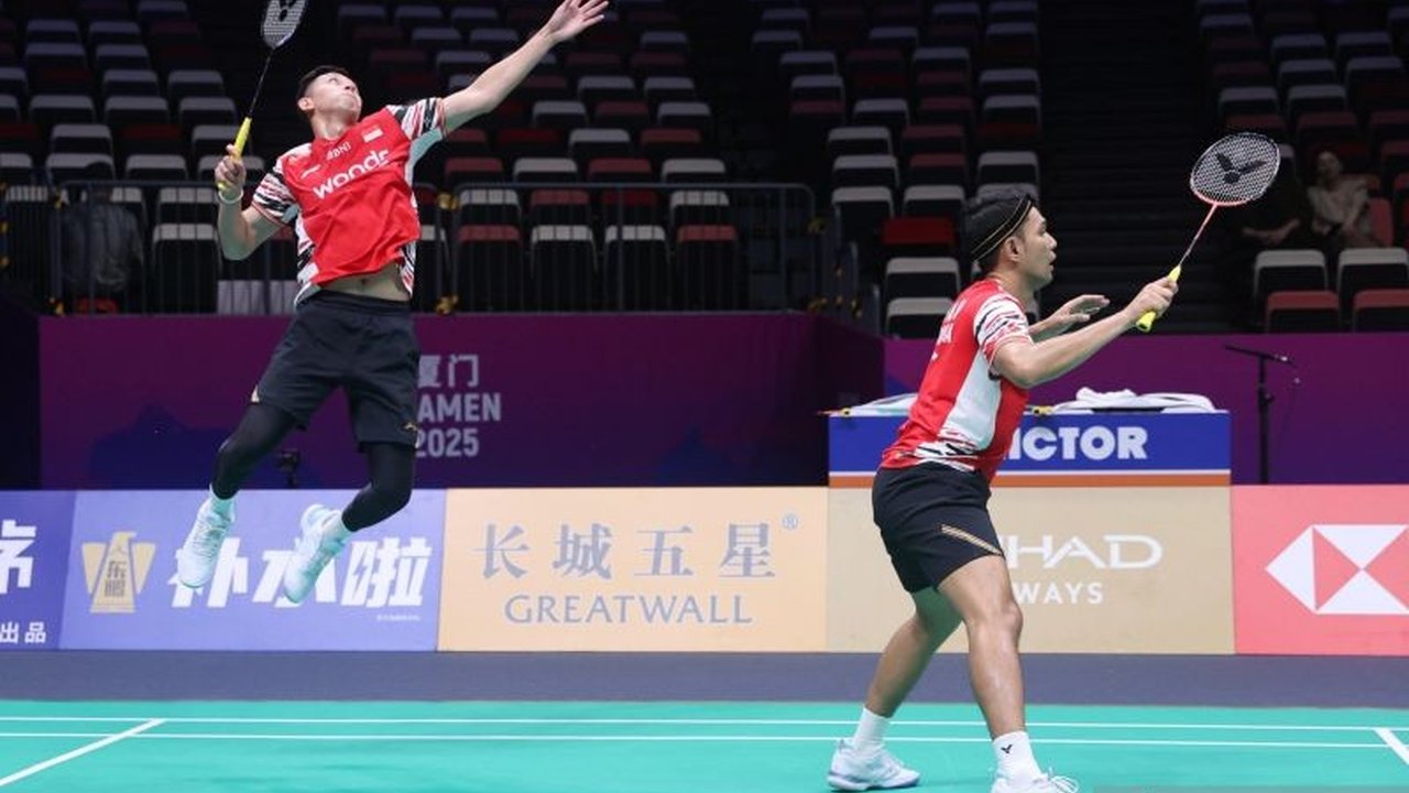 Pebulu tangkis Rian Ardianto mengaku terkejut dengan pasangan ganda putra Inggris yang diturunkan pada Piala Sudirman 2025, di mana Fajar/Rian berhasil menang atas Rory Easton/Alex Green.