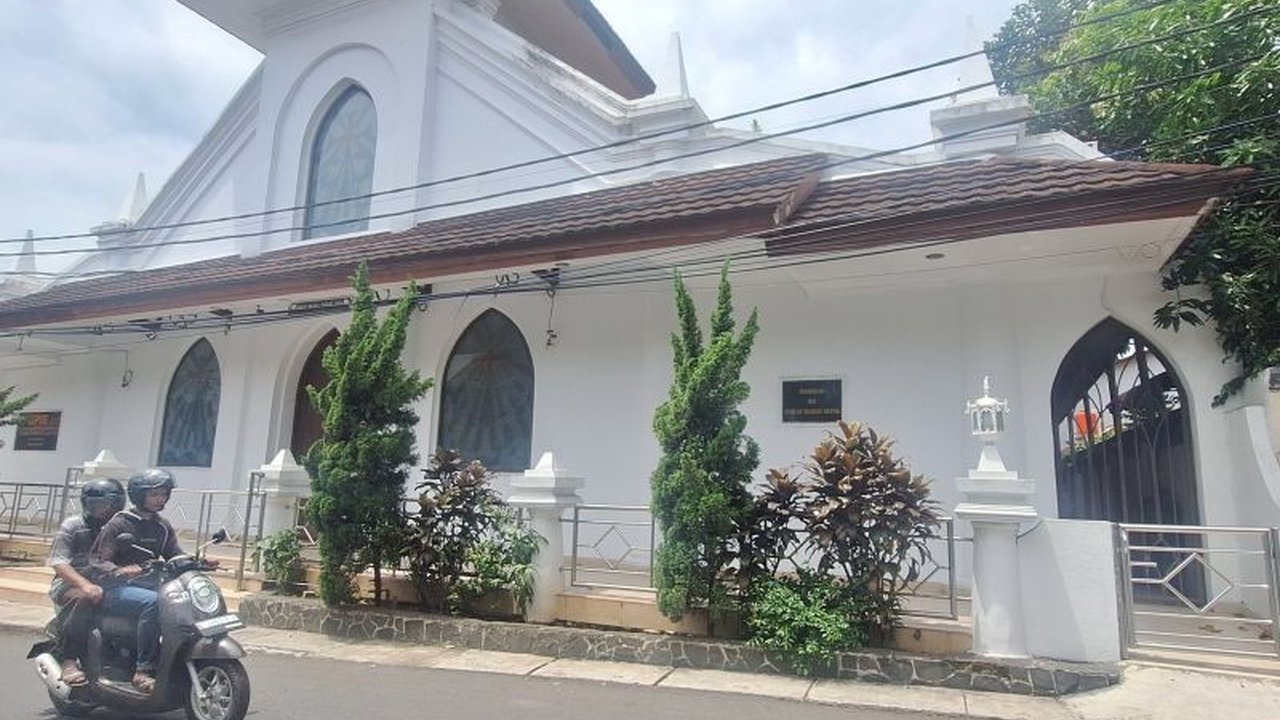 Pemerintah Kota Depok memberikan insentif Pajak Bumi dan Bangunan (PBB) gratis bagi pemilik bangunan cagar budaya sebagai bentuk apresiasi pelestarian warisan budaya.