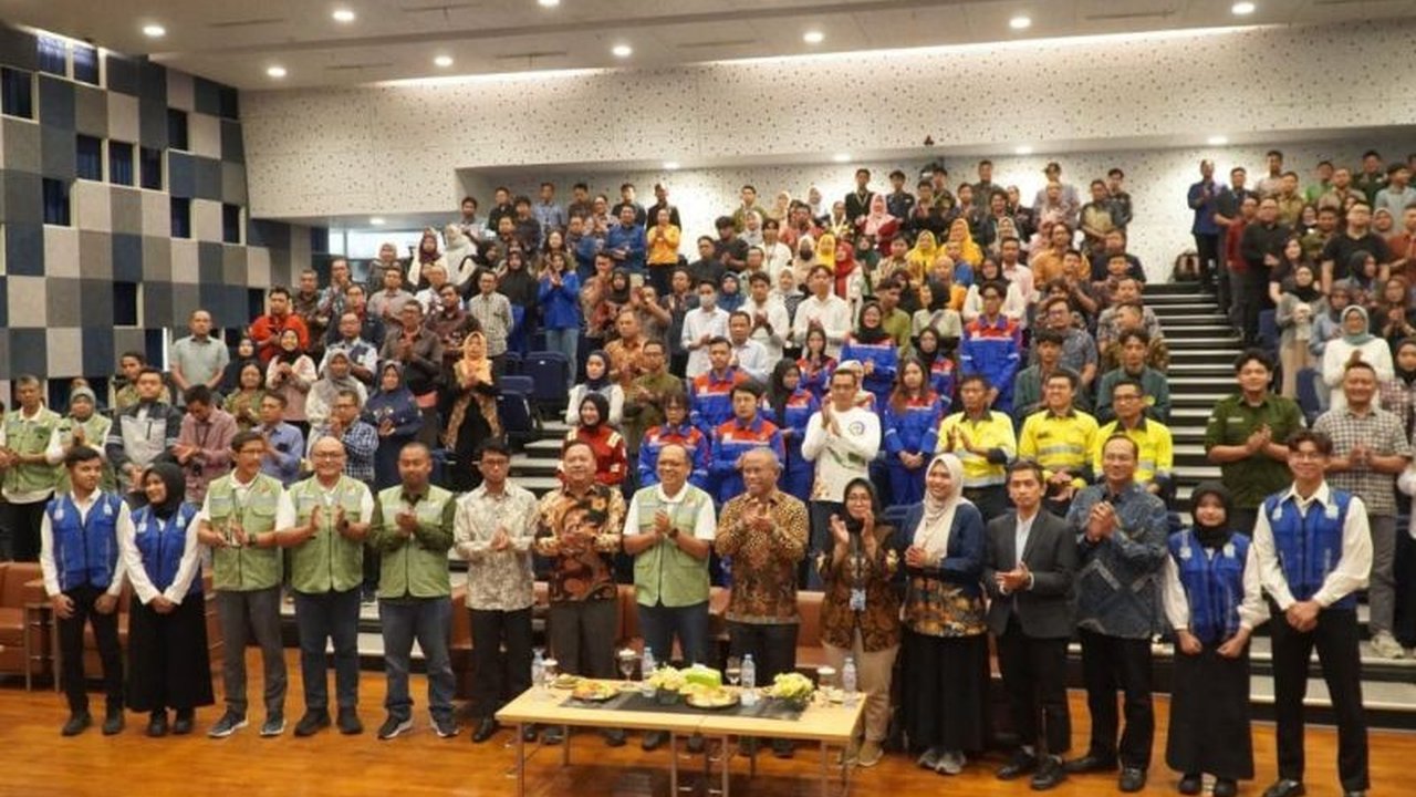 Dewan Keselamatan dan Kesehatan Kerja Provinsi Jawa Timur (DK3P Jatim) menilai inovasi teknologi seperti AI dan robotika telah merevolusi pengelolaan K3, namun tetap menekankan pentingnya nilai-nilai kemanusiaan.