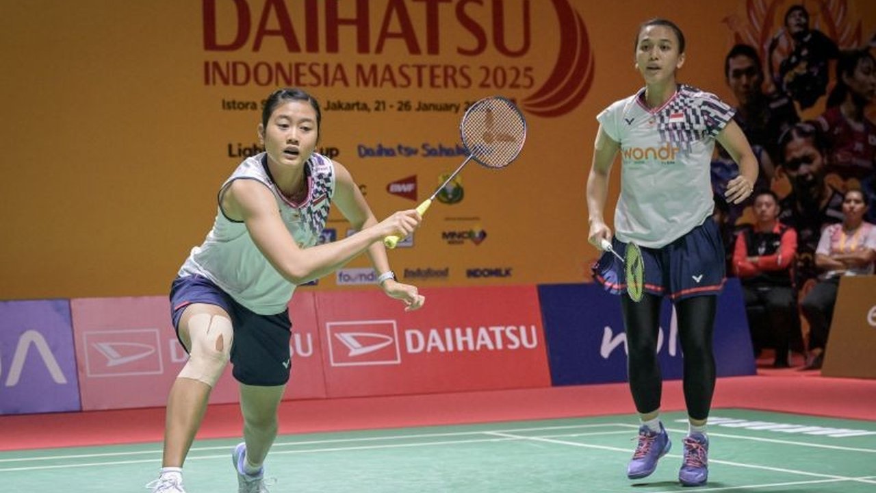 Febriana Dwipuji Kusuma/Amallia Cahaya Pratiwi atau Ana/Tiwi berhasil melewati babak 16 besar Swiss Open 2025 dengan kemenangan dramatis 3 gim atas pasangan Taiwan.