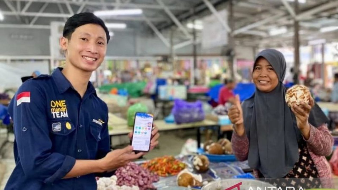 Bank Mandiri telah menyalurkan Kredit Usaha Rakyat (KUR) senilai Rp182,4 miliar kepada 1.440 UMKM di Sulawesi Tenggara, mendukung pertumbuhan ekonomi kerakyatan.