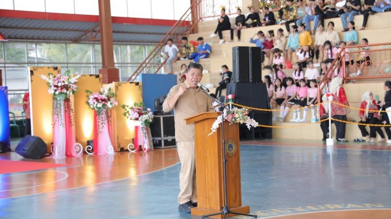 Gubernur Kepulauan Bangka Belitung meresmikan gedung baru SMA YPK Air Kenanga, menandai komitmen pembangunan pendidikan berkualitas di Bangka Belitung dan mencetak SDM unggul.