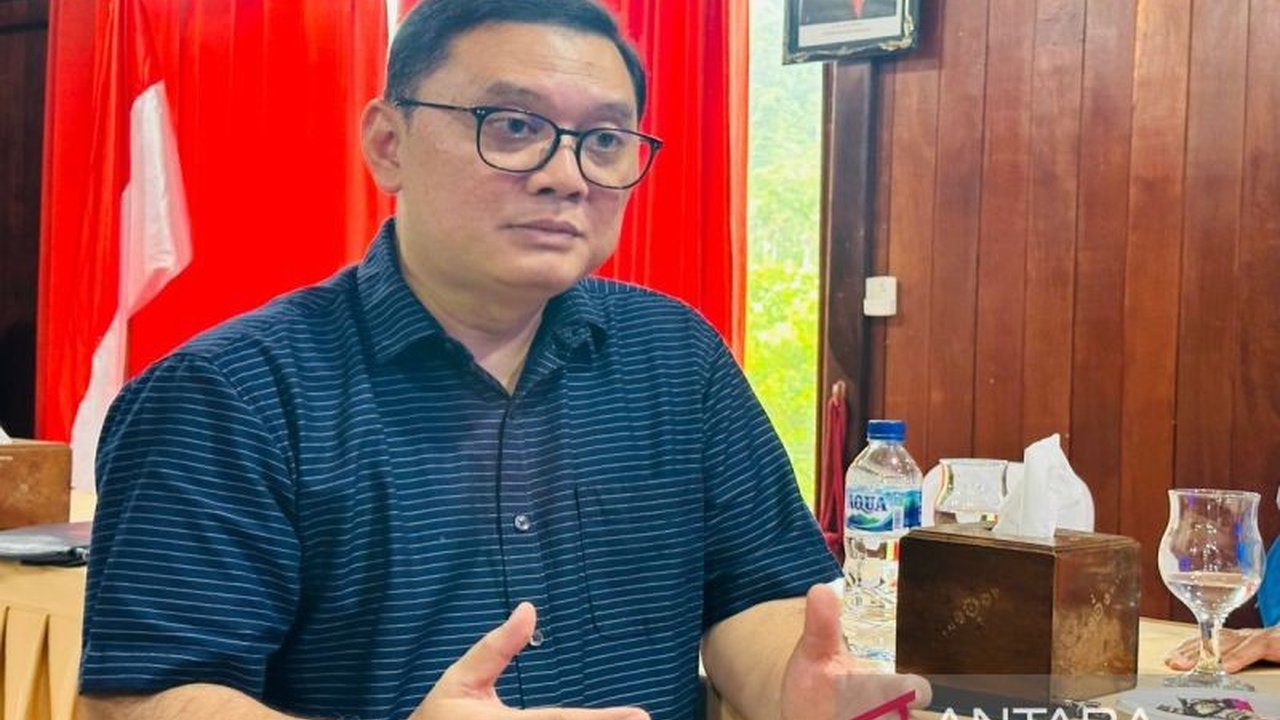 Survei Bank Indonesia (BI) menunjukkan kinerja dunia usaha Indonesia tetap positif di Triwulan IV 2024, ditopang oleh sektor jasa keuangan, informasi dan komunikasi, serta kinerja positif yang diproyeksikan hingga Triwulan I 2025.