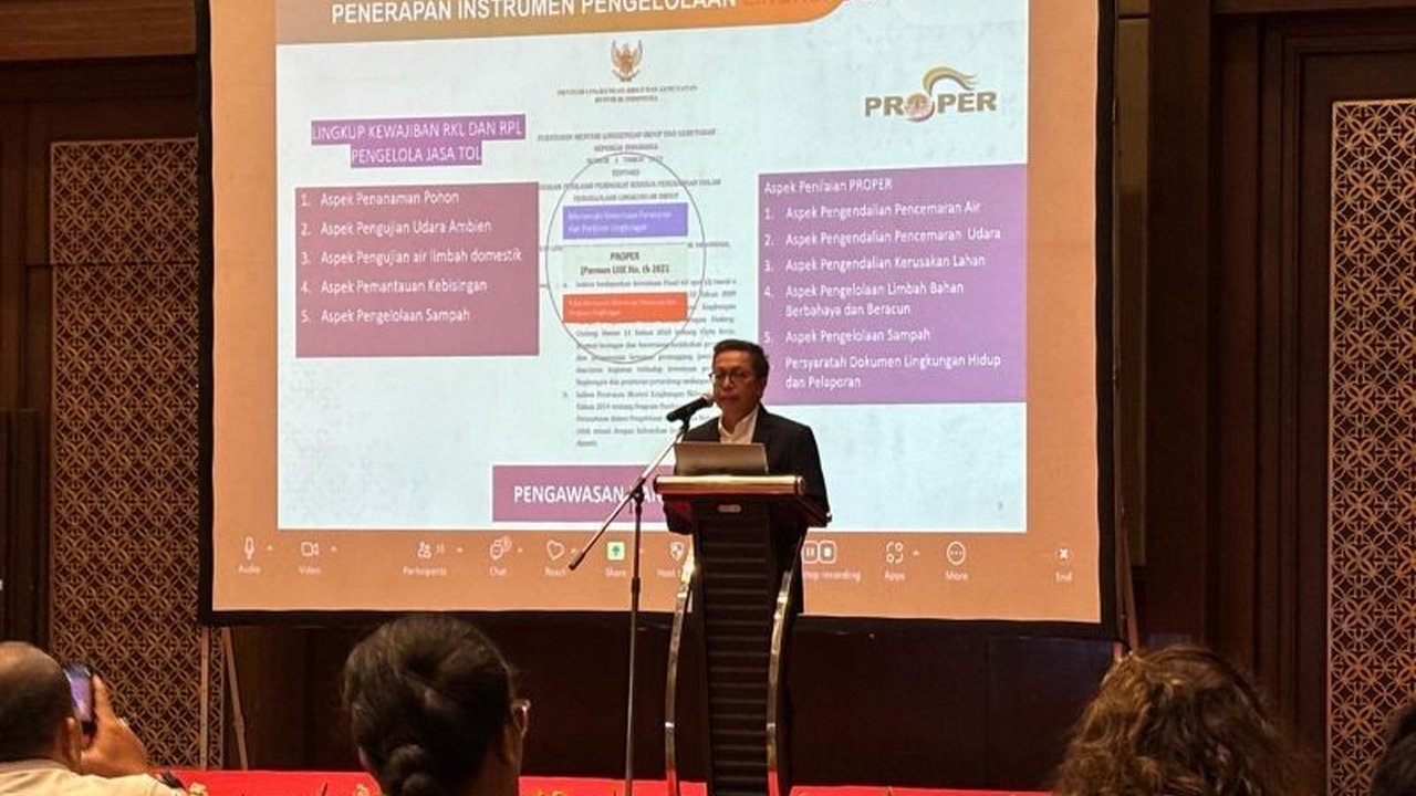 Kementerian Lingkungan Hidup dan pengelola jalan tol berkolaborasi untuk mengurangi polusi udara dan dampak lingkungan di jalan tol, terutama di Jabodetabek.