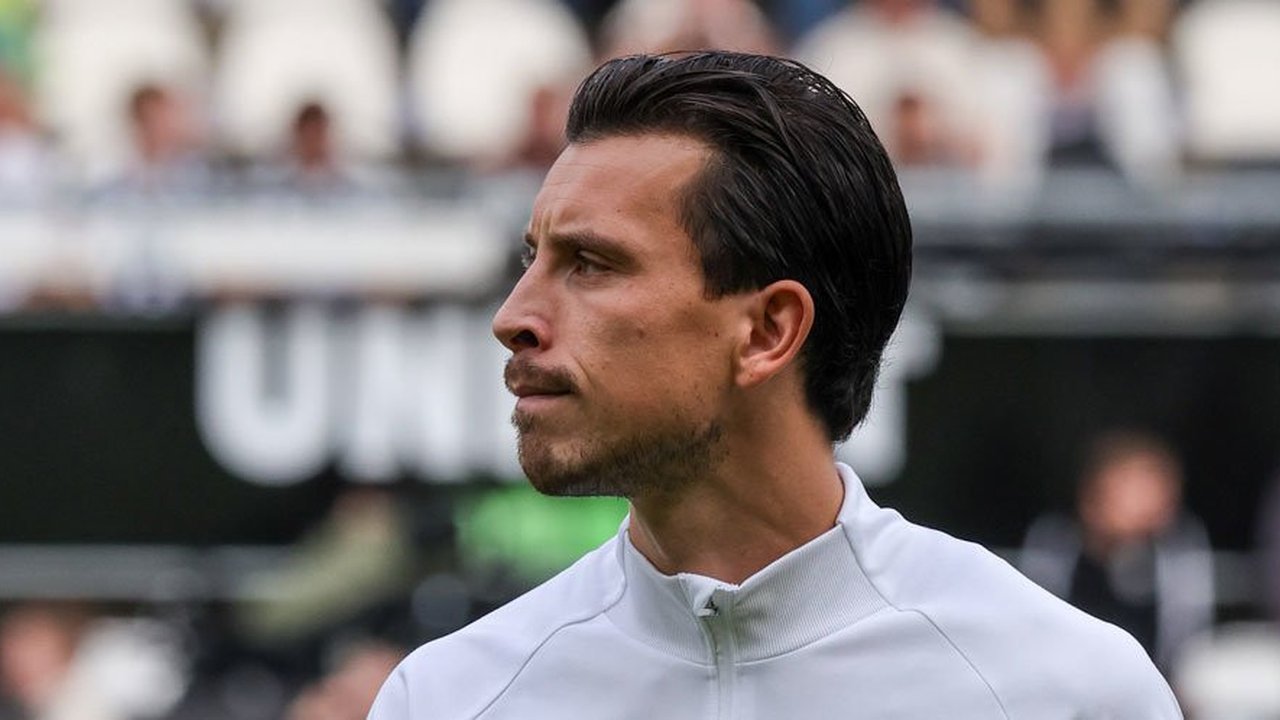 Thom Haye Terancam Degradasi dari Eredivisie Bersama Almere City, Untung Kontrak hanya Setahun dan Habis Akhir Musim Ini