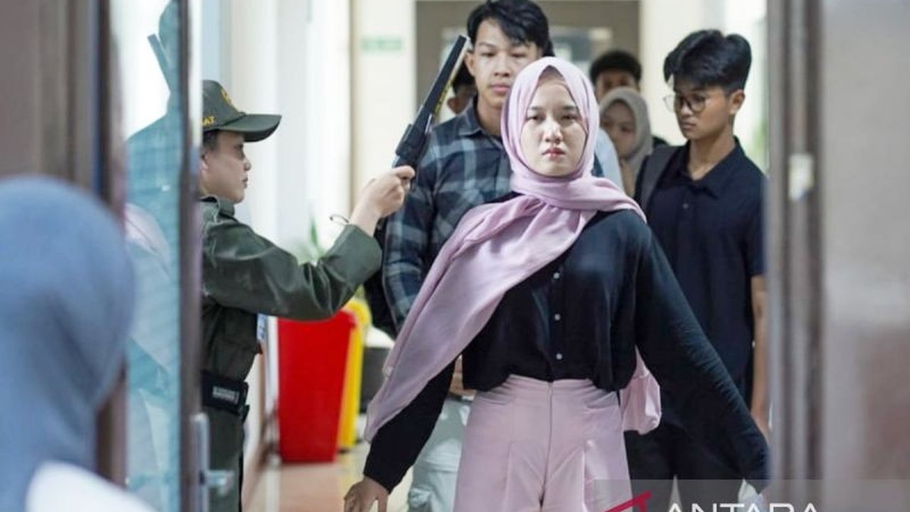 Fakultas Kedokteran dan Ilmu Kesehatan (FKIK) ULM kembali menjadi pilihan utama peserta SNBT 2025, dengan persaingan yang sangat ketat, terutama pada Prodi Kedokteran.