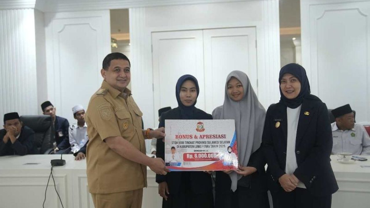 Pemerintah Kota Makassar memberikan bonus sebesar Rp250 juta kepada kafilah STQH 2025 tingkat Provinsi Sulawesi Selatan sebagai bentuk apresiasi atas prestasi membanggakan mereka.