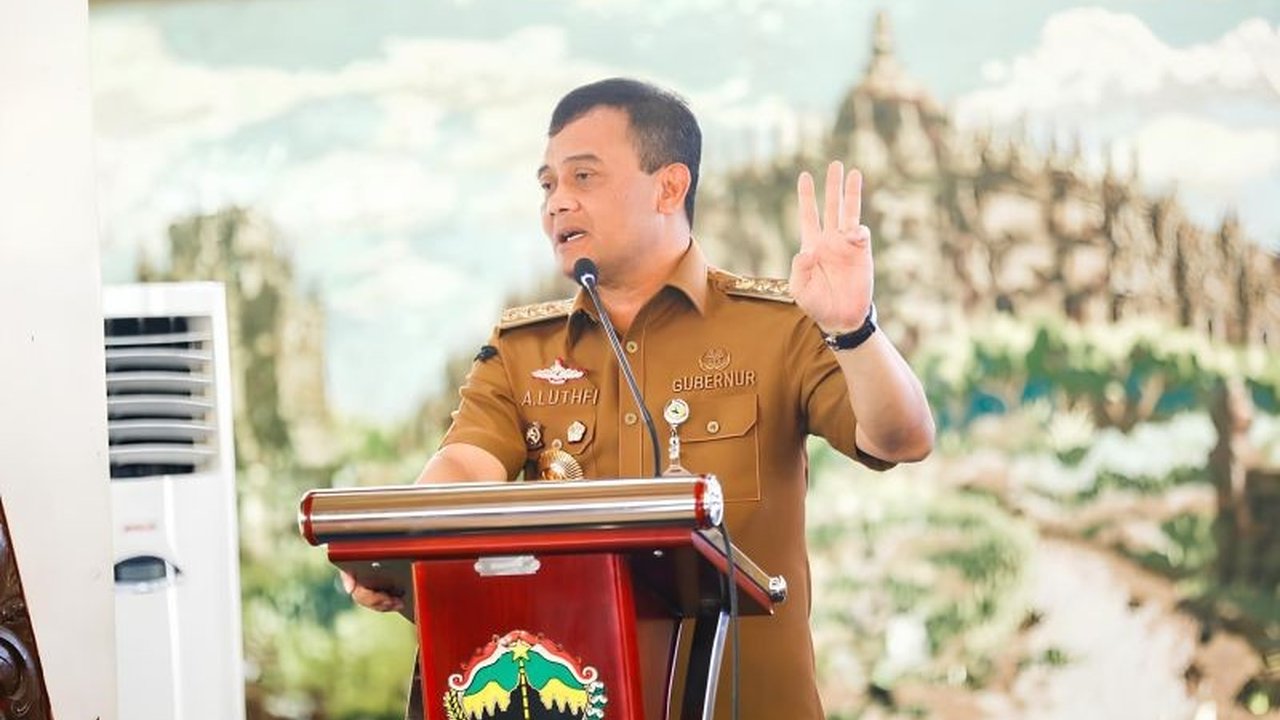 Sebanyak 7.810 kepala desa di Jawa Tengah akan mengikuti Sekolah Antikorupsi di Semarang untuk mencegah tindak pidana korupsi dan memastikan penggunaan anggaran tepat sasaran.