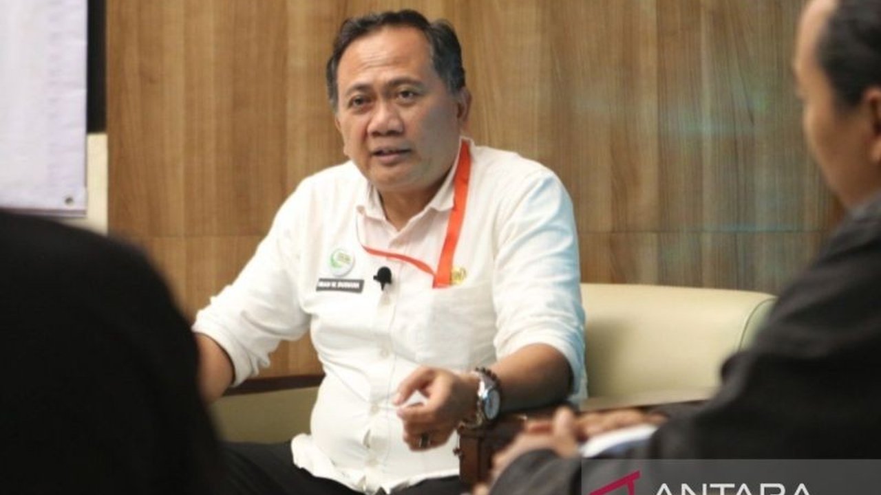 Pemerintah Kabupaten Bogor meluncurkan Koperasi Merah Putih di 63 desa untuk memberdayakan UMKM, dengan tujuh jenis gerai yang akan dikembangkan di seluruh desa/kelurahan.