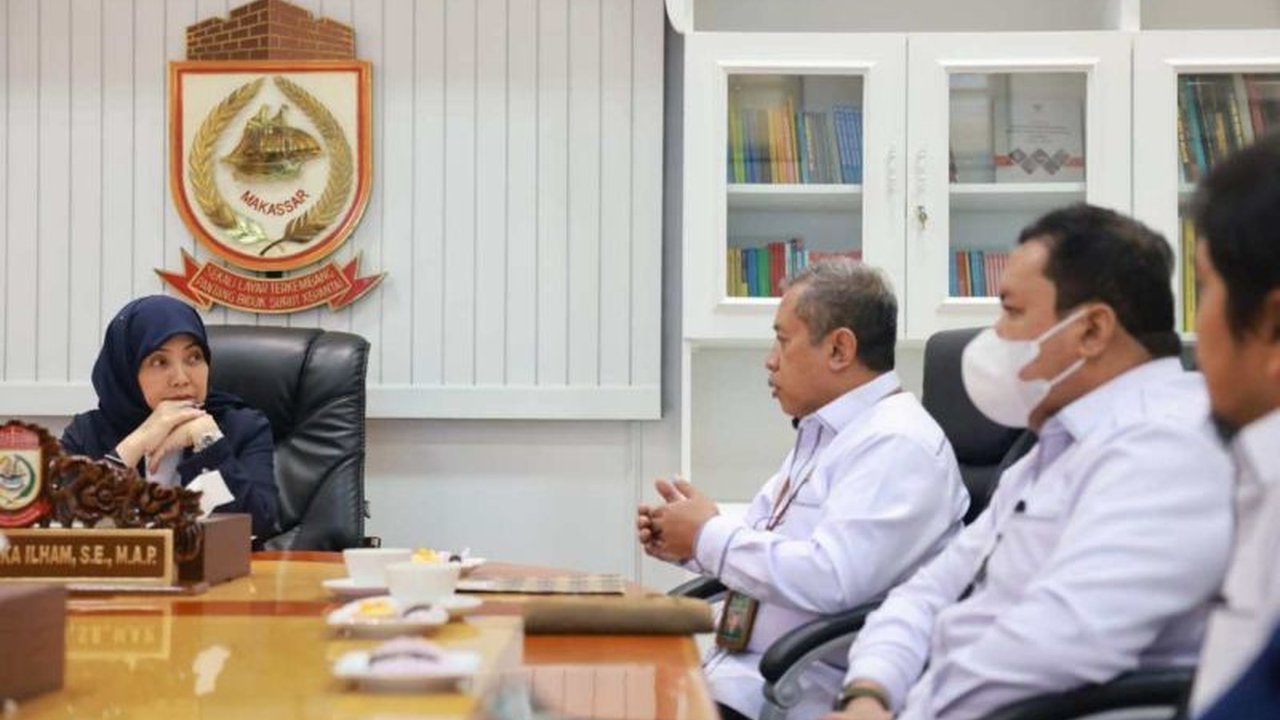 Pemerintah Kota Makassar memberikan dukungan penuh terhadap sosialisasi aplikasi e-Berpadu PN Makassar untuk mempercepat layanan hukum dan mengurangi praktik percaloan.