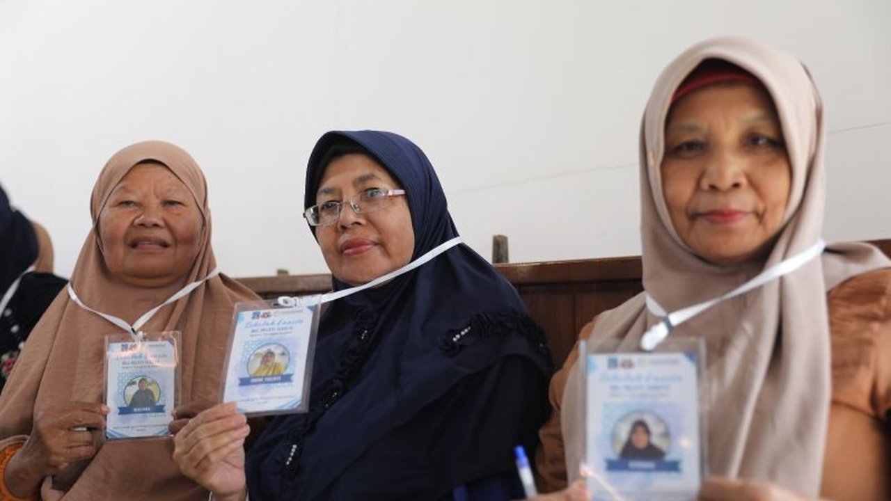 BKKBN DIY Apresiasi Program Sekolah Lansia di Sleman yang telah diadopsi secara nasional untuk mendukung 15,6 persen lansia Indonesia agar tetap sehat, aktif, dan produktif.