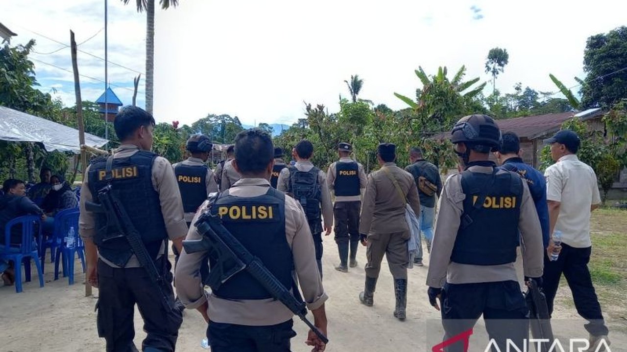 Polres Sigi berkomitmen memberantas aksi premanisme dan PETI di Dusun Kankuro, Desa Tomado, Kecamatan Lindu, serta menjamin keamanan masyarakat.