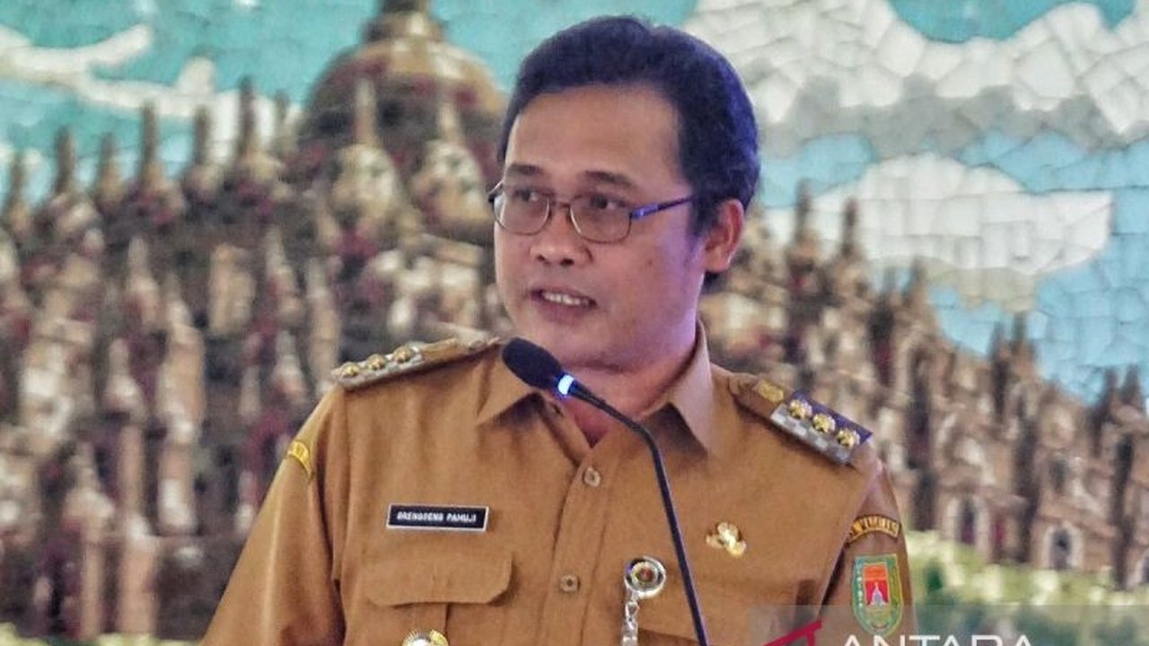 Pemkab Magelang, melalui program Sapta Cipta, berkomitmen mendukung program penumpu pangan Provinsi Jateng dengan fokus pada pembangunan lumbung pangan dan peningkatan produktivitas pertanian berbasis riset untuk mencapai ketahanan pangan nasional.