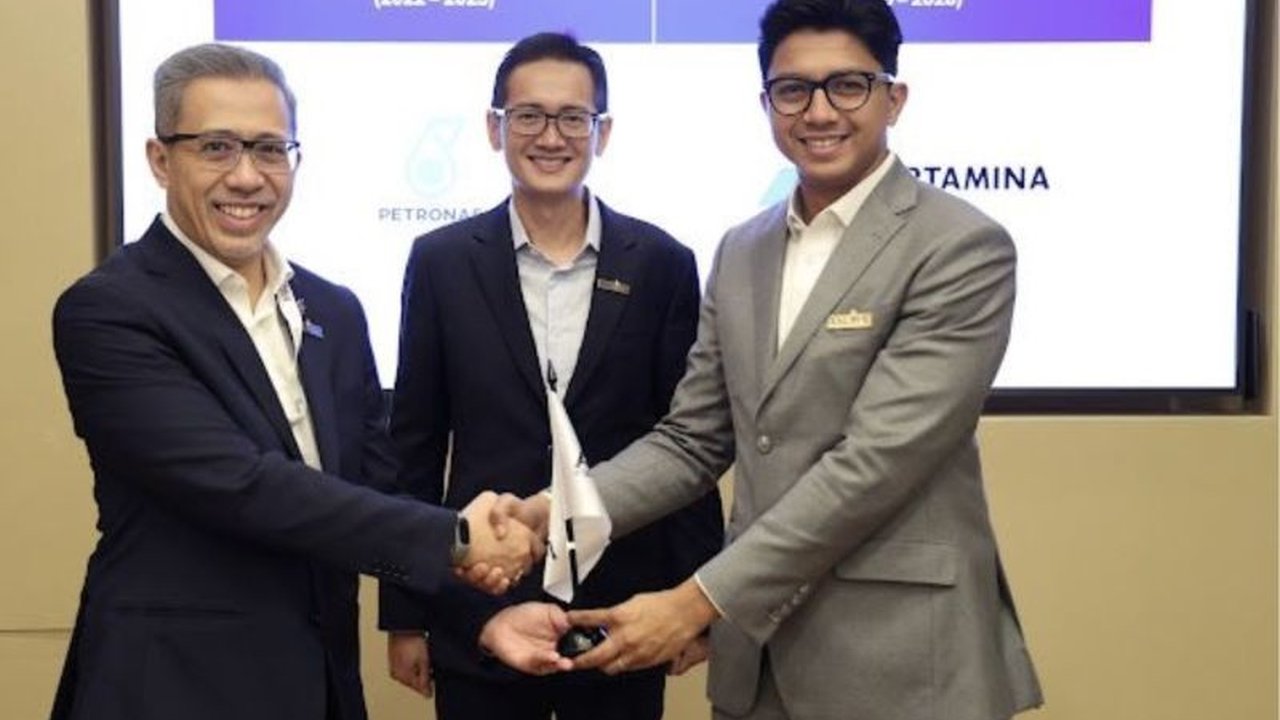 Pertamina New and Renewable Energy (NRE) ditunjuk memimpin satuan tugas energi bersih ASEAN, melanjutkan komitmen Indonesia terhadap transisi energi berkelanjutan dan target Net Zero Emission 2060.