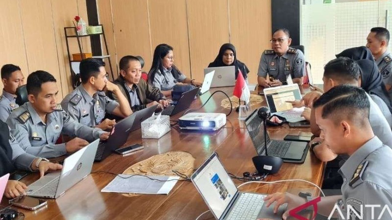 Kemenkumham Sulawesi Tenggara berkomitmen mempercepat layanan e-Harmonisasi untuk permohonan Rancangan Peraturan Perundang-undangan Daerah guna mendukung reformasi birokrasi dan digitalisasi pemerintahan.