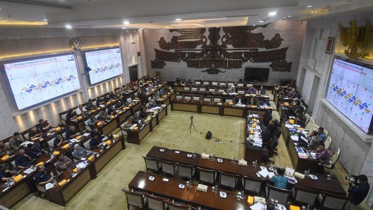 OJK memberikan dua masukan penting pada RUU Statistik, menekankan perlunya perlindungan data mikro sektor jasa keuangan dan fleksibilitas pelaporan untuk merespon kebijakan dinamis.