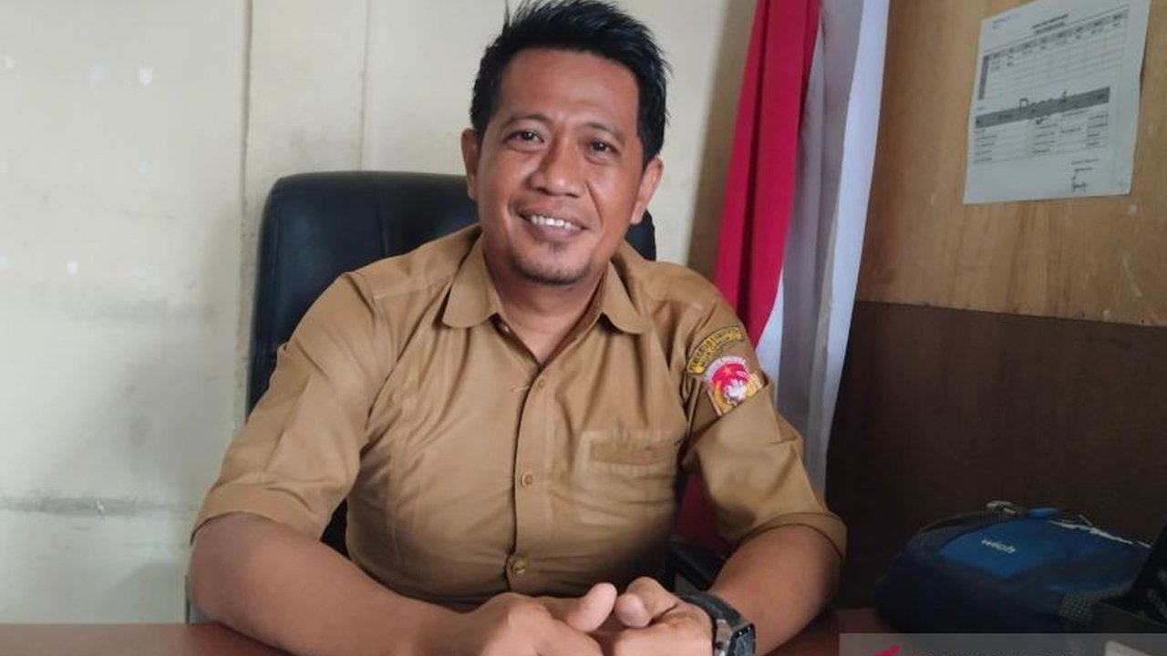 Damkarmat Mukomuko berhasil menangani enam kejadian non-kebakaran hingga April 2025, termasuk evakuasi sarang tawon dan ular, namun terkendala jangkauan dan keterbatasan anggaran.