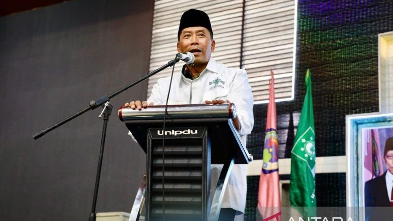 Wakil Menteri Pendidikan, Riset, dan Teknologi mengajak Lembaga Perguruan Tinggi Nahdlatul Ulama (LPTNU) untuk berkolaborasi dalam program Diktisaintek Berdampak guna memajukan pendidikan tinggi Indonesia.