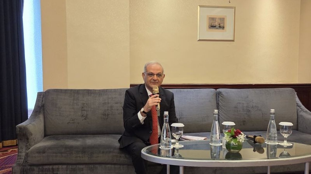 Pertumbuhan ekonomi Indonesia diproyeksikan mencapai 4,5-5 persen pada 2025, didorong oleh stabilitas ekonomi dan konsumsi domestik yang kuat, menurut Juwai IQI.