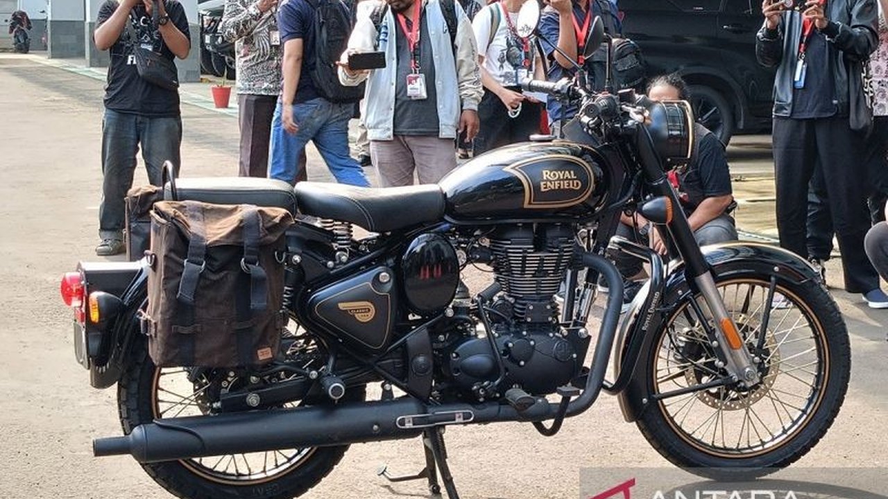 KPK Sita Mercedes-Benz Milik Ridwan Kamil Terkait Kasus Korupsi Bank BJB