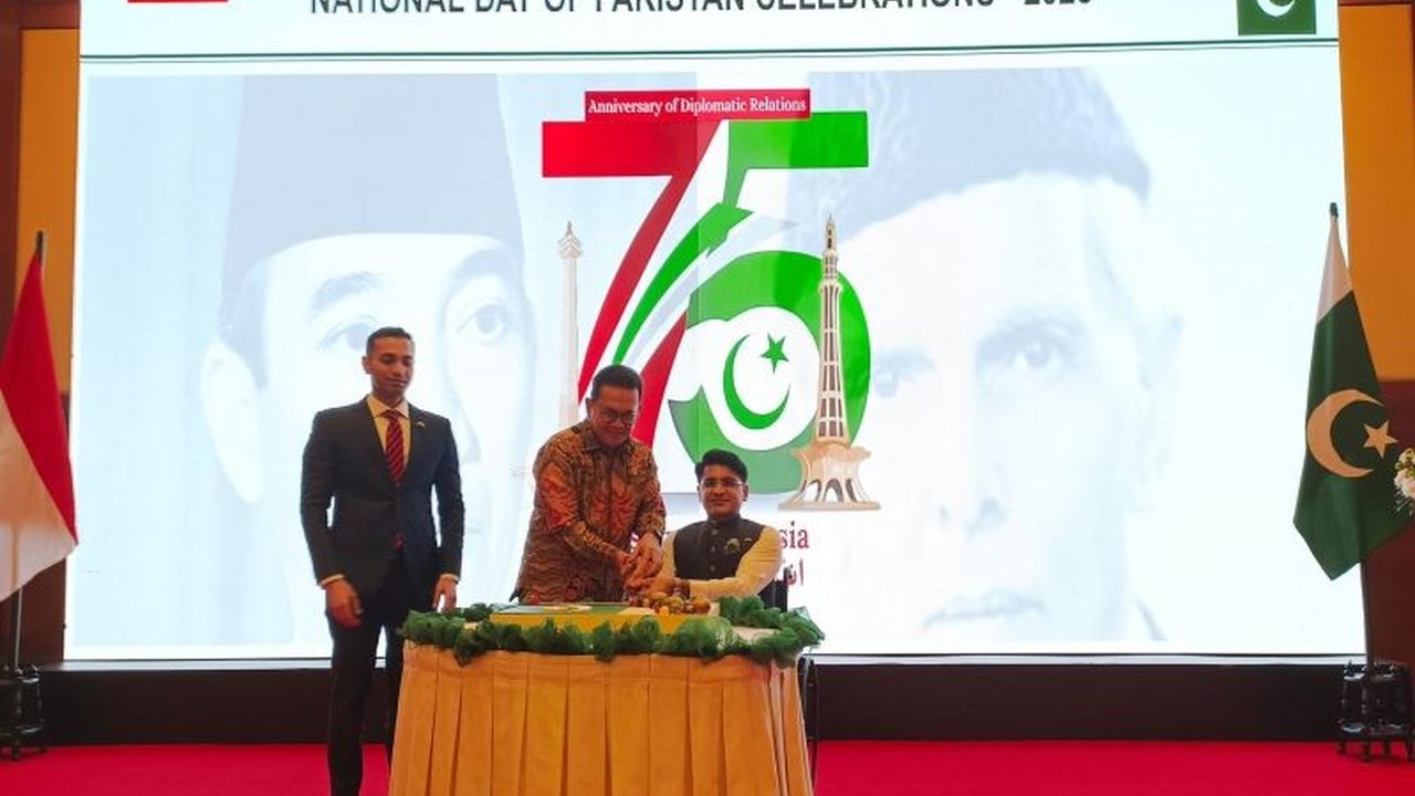 Kuasa Usaha Kedutaan Besar Pakistan untuk Indonesia berharap kunjungan Presiden Prabowo akan memperkuat hubungan bilateral kedua negara di berbagai sektor, termasuk ekonomi dan pertahanan.