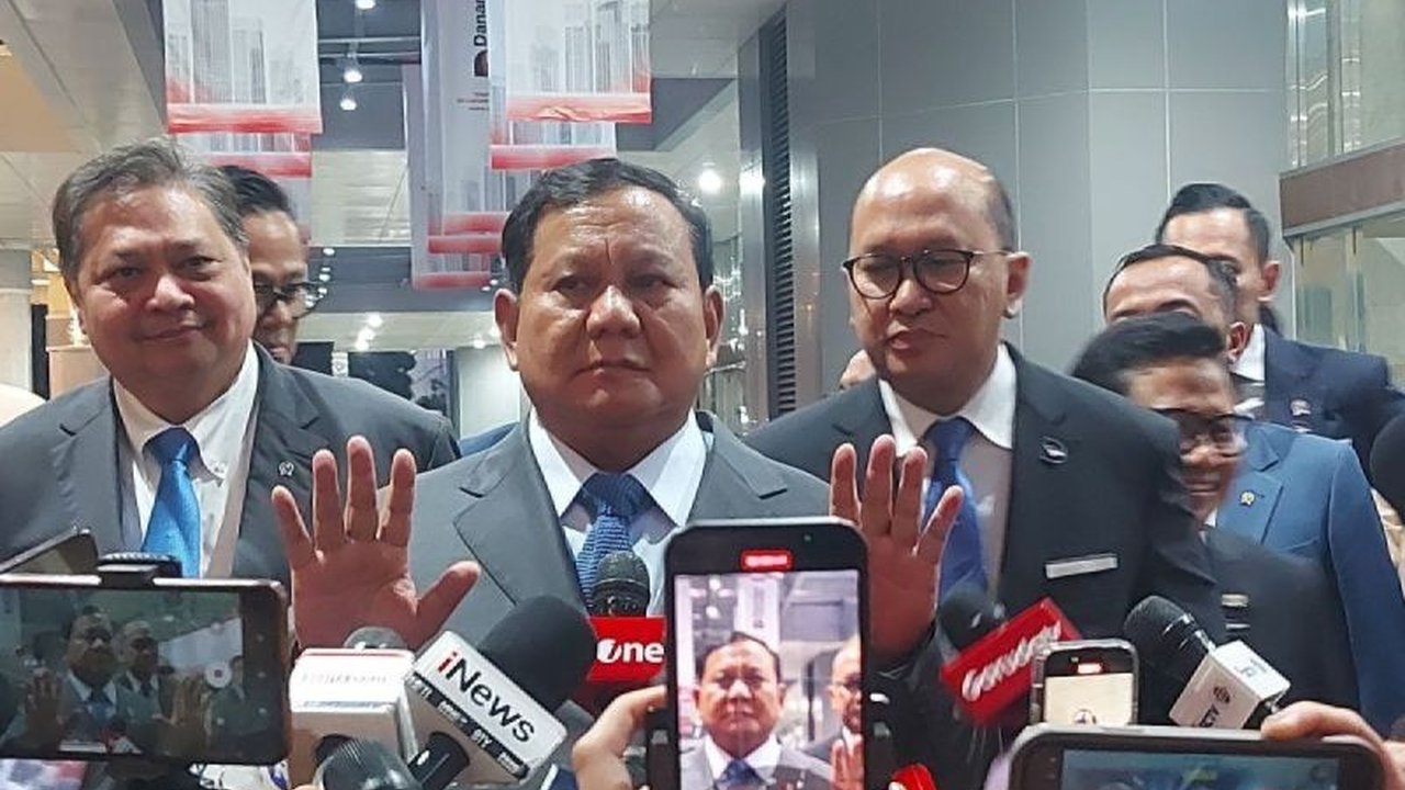 Presiden Prabowo Subianto menginstruksikan evaluasi kinerja BUMN, bertemu investor Korea Selatan, dan mendapat apresiasi AS atas proposal peningkatan hubungan ekonomi bilateral Indonesia.