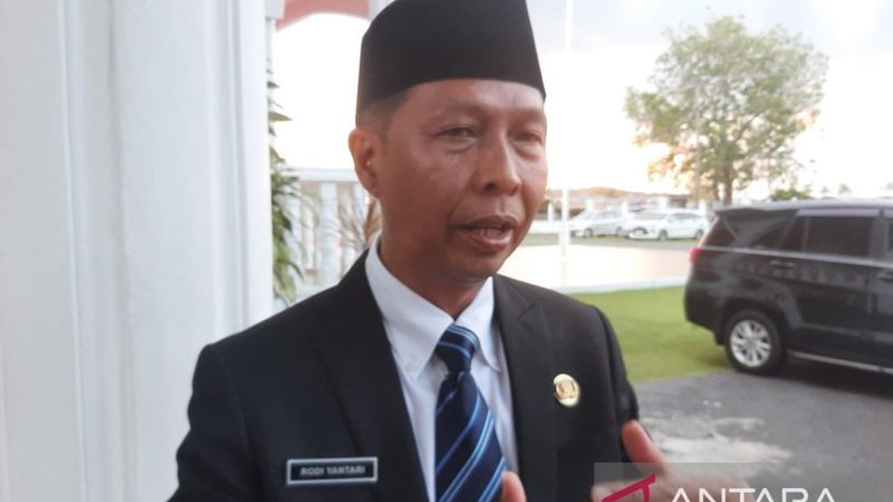 Pemerintah Provinsi Kepulauan Riau mengalokasikan Rp5 miliar dari APBD 2025 untuk perawatan gedung perkantoran Gubernur di Dompak, Tanjungpinang, guna memastikan kenyamanan dan keamanan ASN.
