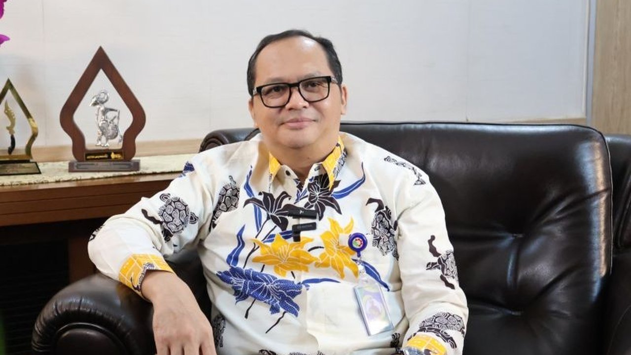 Kementerian Perindustrian (Kemenperin) gencar memperkuat ekosistem industri berkelanjutan melalui program transformasi industri hijau di unit pelaksana teknis (UPT) untuk implementasi teknologi bersih dan efisiensi sumber daya.