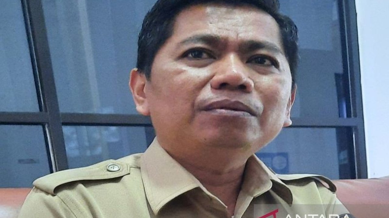 Harga TBS kelapa sawit di Sulawesi Tenggara mengalami kenaikan menjadi Rp2.600 per kilogram pada awal April 2025, didorong oleh harga CPO yang stabil dan peningkatan permintaan.