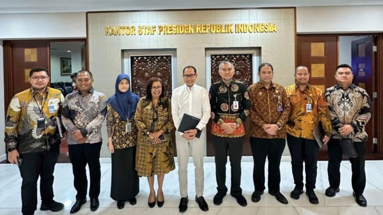 Pemerintah Indonesia menyiapkan langkah antisipatif terkait potensi deportasi massal WNI di Amerika Serikat menyusul kebijakan imigrasi ketat, dengan revisi peraturan dan peningkatan koordinasi antar kementerian.