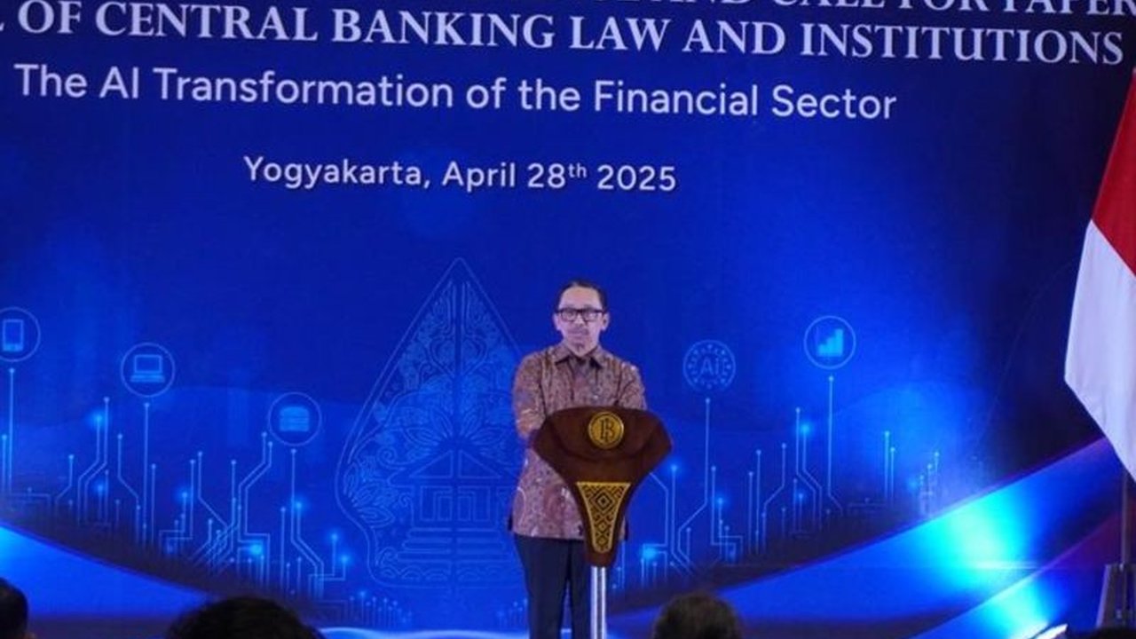 Bank Indonesia (BI) menekankan pentingnya mitigasi risiko dalam pemanfaatan kecerdasan buatan (AI) di sektor keuangan untuk memastikan transparansi, akuntabilitas, dan perlindungan data.
