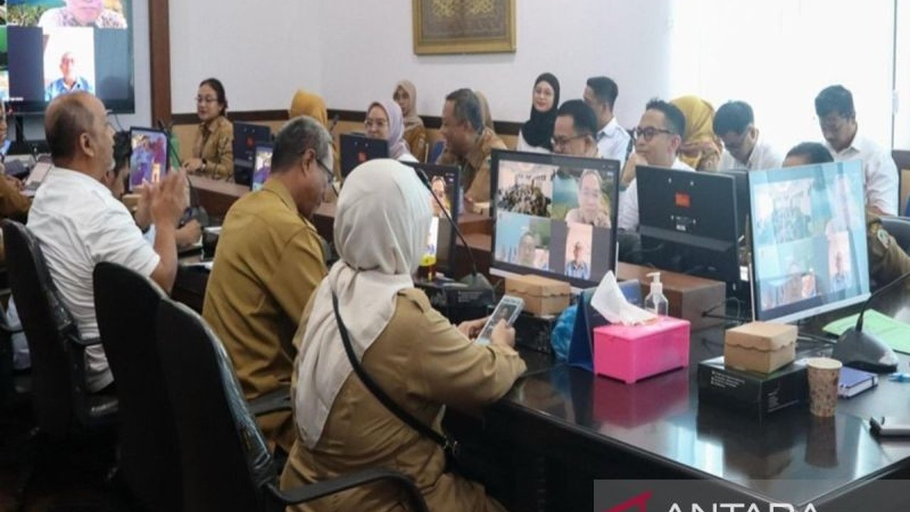 Badan Perencanaan Pembangunan Daerah Kalsel percepat pembangunan infrastruktur Geopark Meratus usai ditetapkan sebagai UNESCO Global Geopark (UGGp), mendorong pertumbuhan ekonomi dan pariwisata daerah.