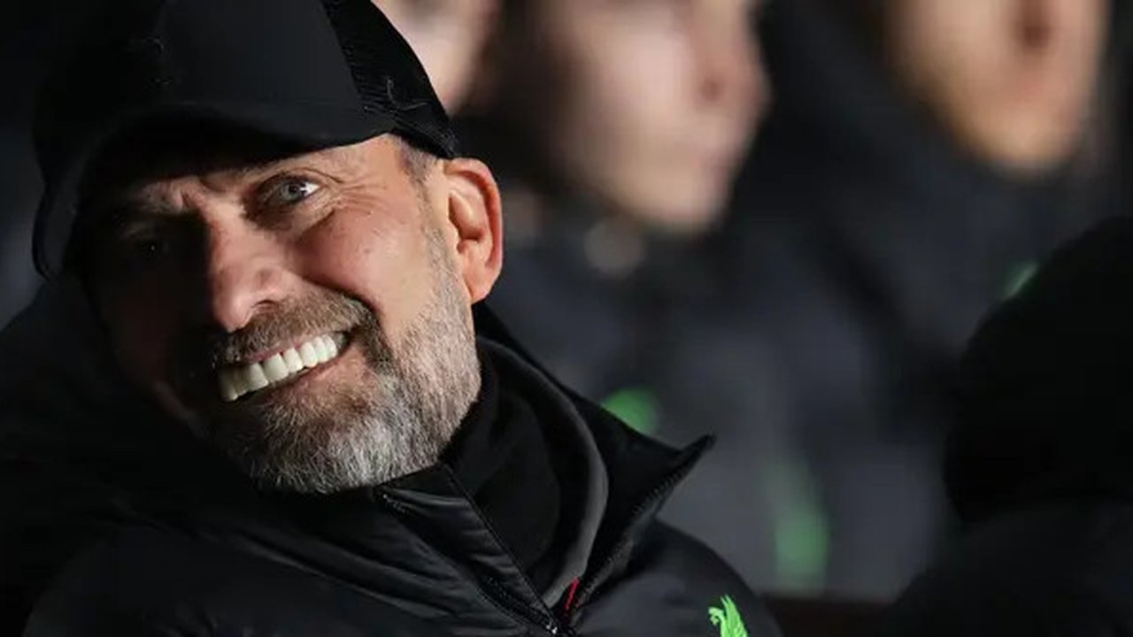 Ekspresi bahagia pelatih Liverpool, Jurgen Klopp saat laga leg pertama 16 Besar Liga Europa 2023/2024 melawan Sparta Praha di Epet Arena, Praha, Republik Ceko, Jumat (08/03/2024) dini hari WI