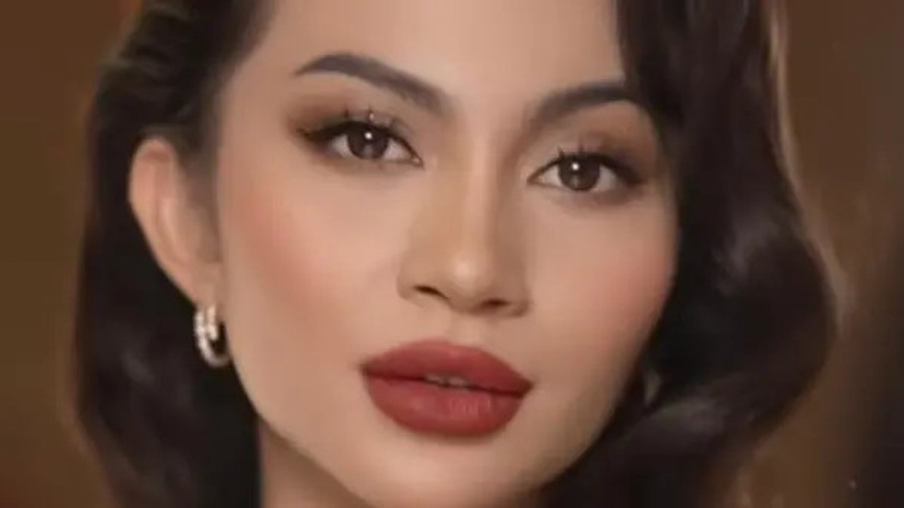 Lihat di sini tampilan cantik Ariel Tatum di premiere film terbaru. [@andychunmakeup].