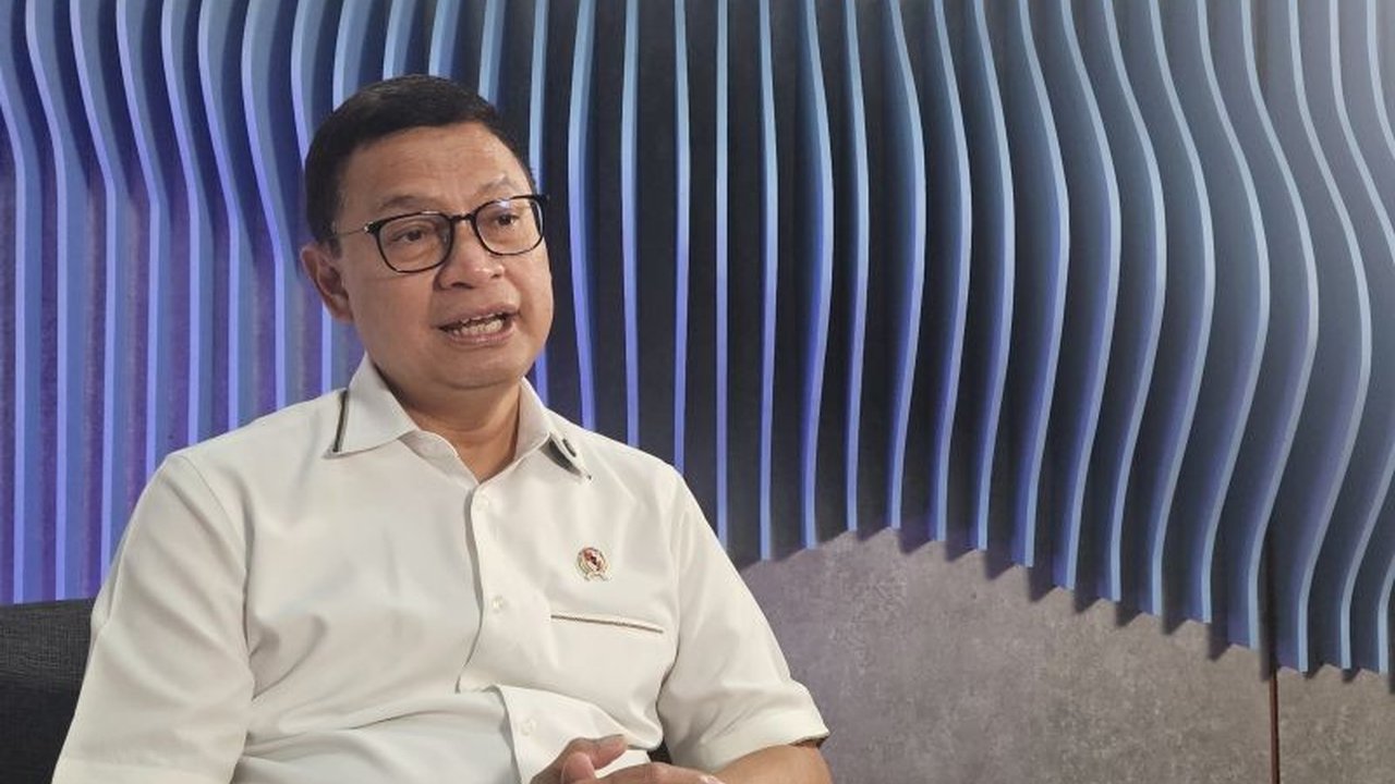 BPOM berkomitmen mendukung program eliminasi TB nasional melalui tiga inisiatif strategis: memastikan ketersediaan antibiotik, pengembangan vaksin baru, dan pengawasan pemenuhan gizi.