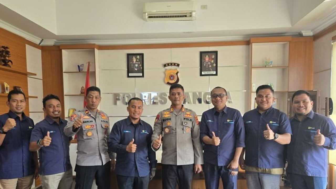 PLN UP3 Langsa dan Polres Langsa bersinergi menjaga keandalan dan keamanan pasokan listrik di Langsa, Aceh, mencegah potensi ancaman seperti sabotase dan pencurian kabel.