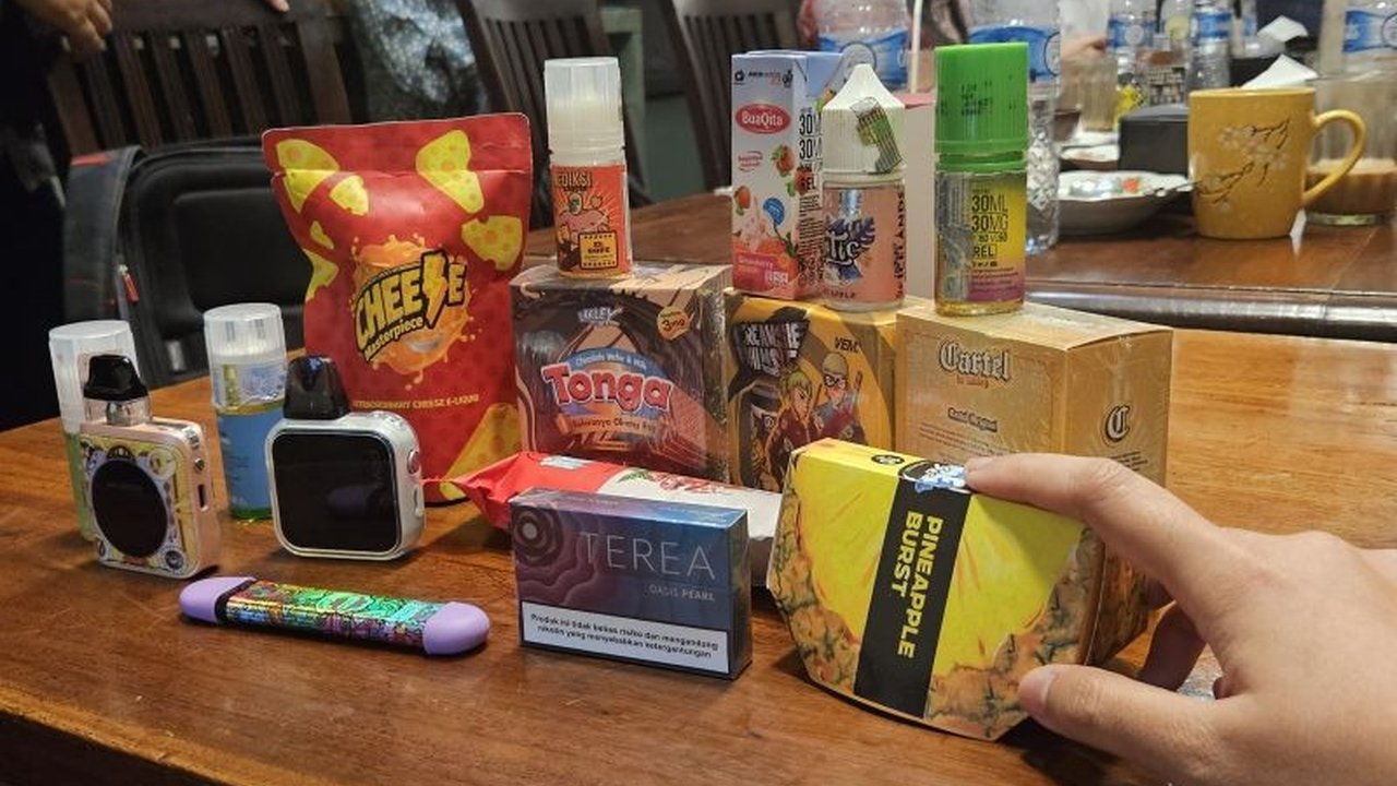 RUKKI mengkritik klaim akademisi tentang keamanan vape, menyebutnya menyesatkan publik dan didalangi kepentingan industri rokok.