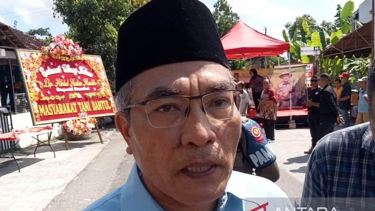 Pemerintah Kabupaten Bantul membentuk tim advokasi untuk membantu Mbah Tupon, warga yang mengalami sengketa tanah dan diduga menjadi korban penggelapan sertifikat.