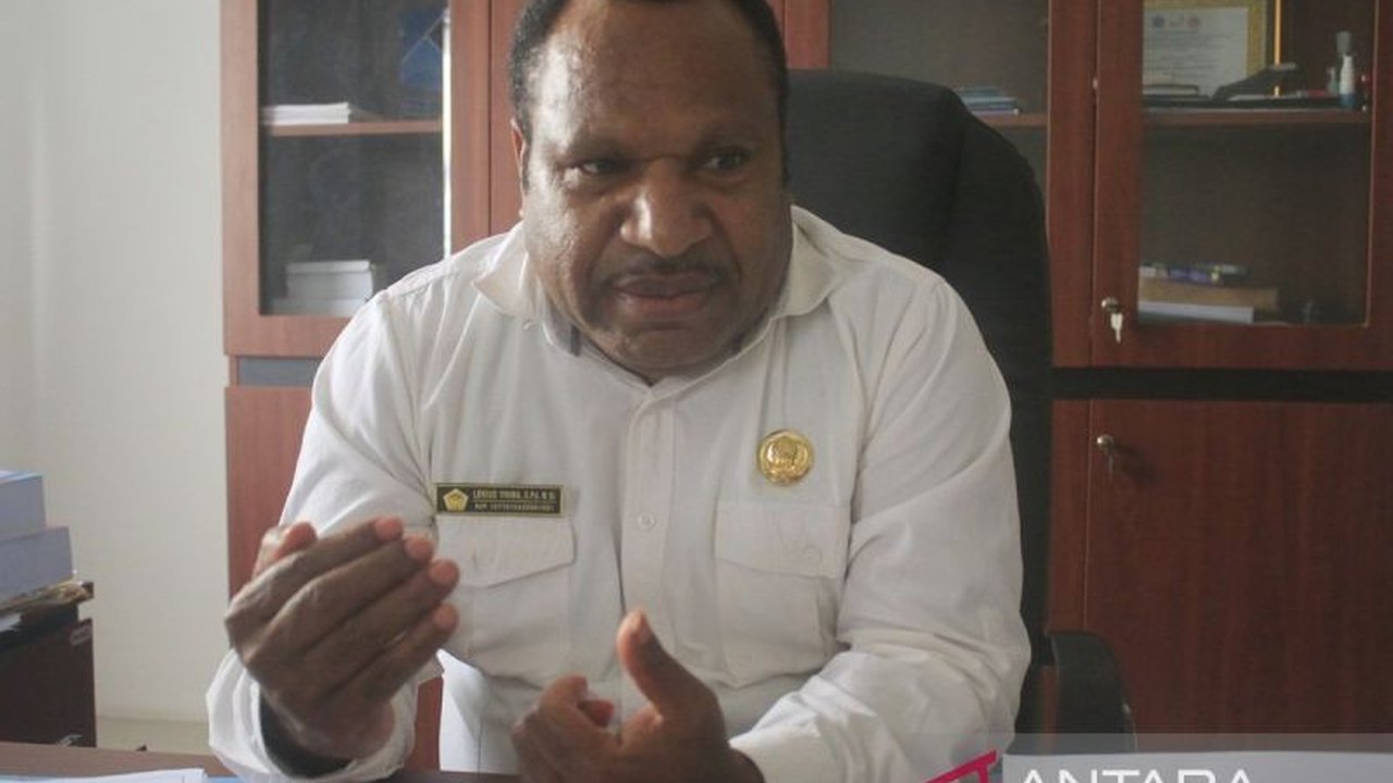 Dinas Perikanan Jayawijaya, Papua Pegunungan, salurkan dana Rp5,6 miliar untuk mendorong 40 distrik kembangkan budidaya ikan nila, lele, gurami, dan belut demi peningkatan ekonomi keluarga.