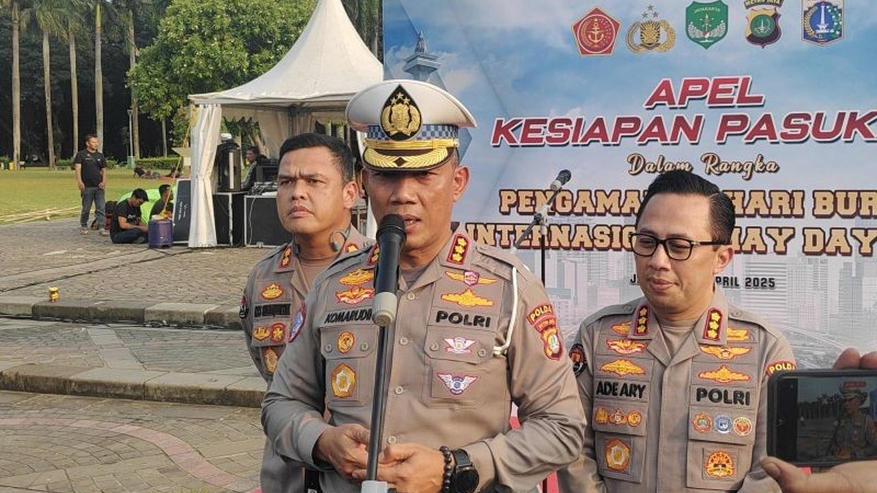 Polda Metro Jaya memastikan tidak ada penutupan jalan di Jakarta saat May Day 2025, melainkan rekayasa lalu lintas untuk mengantisipasi aksi buruh di Monas.