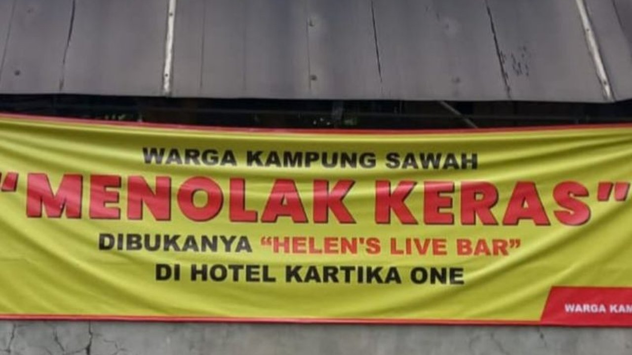 Warga Tolak Tempat Hiburan Malam 'Helen's Night Mart' di Jaksel: Jual Miras dan Dekat Ruang Publik