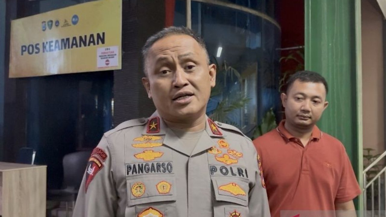 Wakapolda Kalsel Brigjen Pol Golkar Pangarso Rahardjo memastikan akan menindak tegas oknum polisi dari Polsek Limpasu, HST, yang terlibat kasus narkoba, dengan proses sidang etik dan pemecatan.