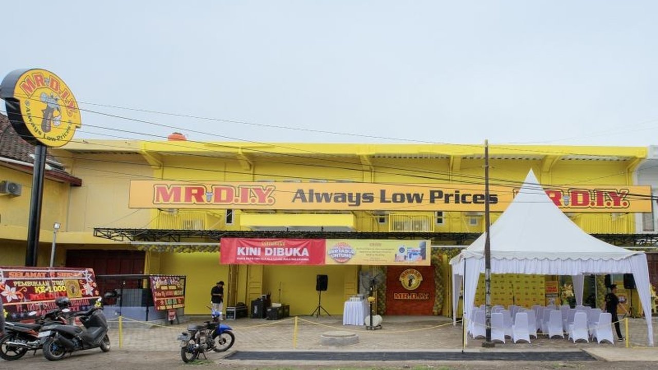 MR DIY sukses membukukan laba bersih Rp226 miliar di kuartal I-2025, meningkat 160 persen secara tahunan, didorong ekspansi agresif dan peningkatan efisiensi.